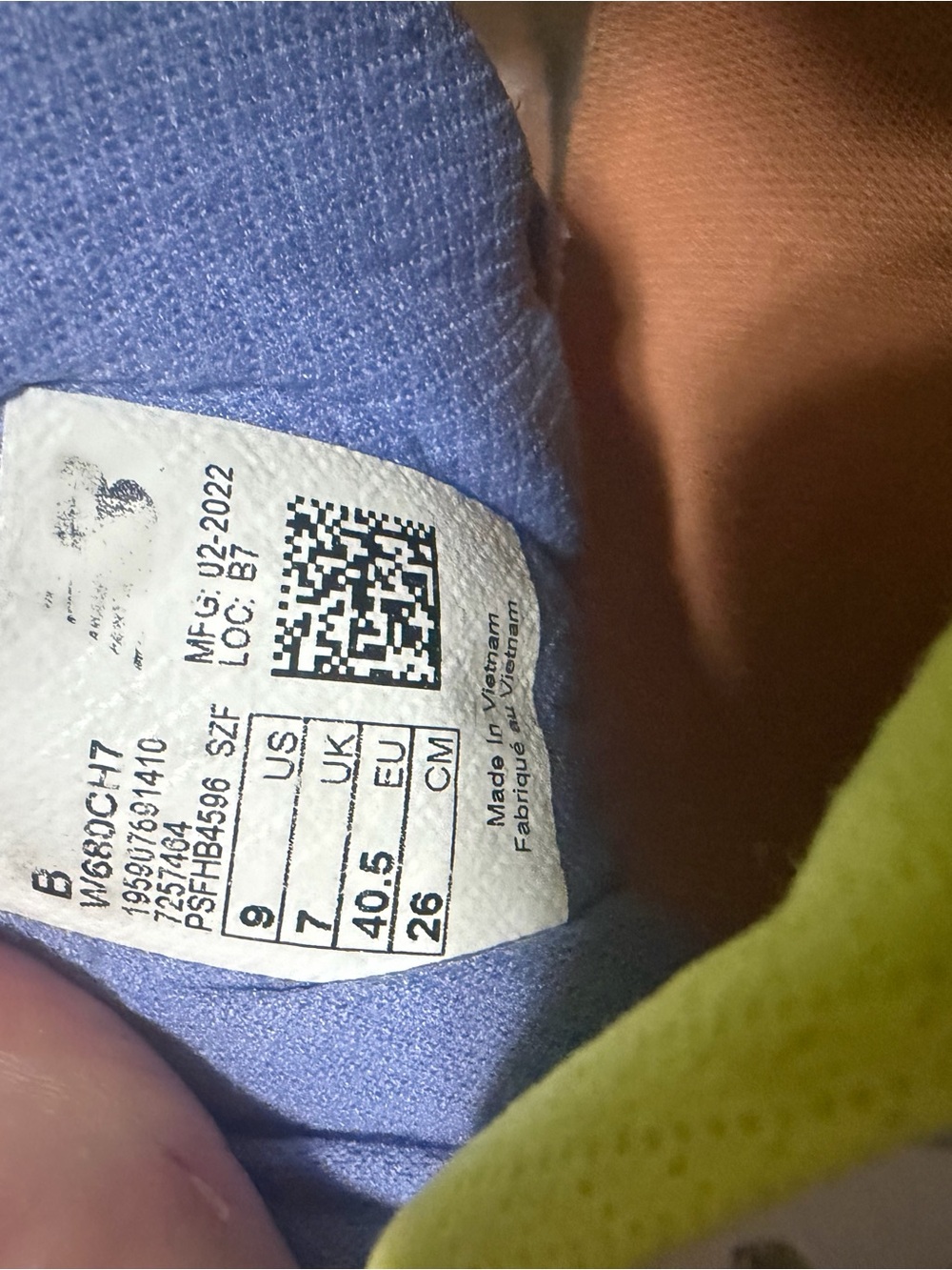New Balance White Shoes with Neon Yellow & Blue Accents - Picture 6 of 6